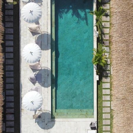 Suku Lifestyle Hotel & Villas Selong Belanak Exterior photo