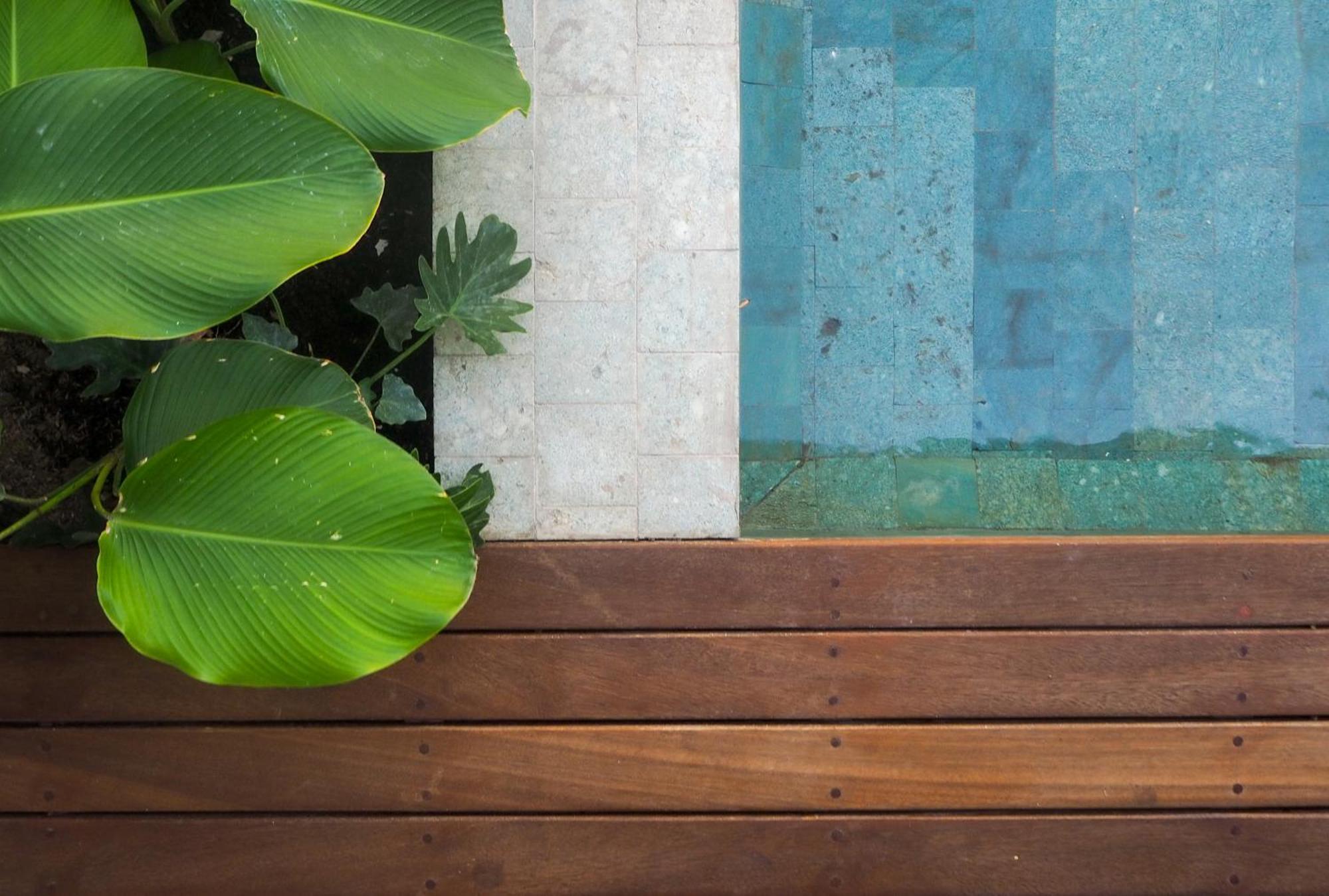 Suku Lifestyle Hotel & Villas Selong Belanak Exterior photo